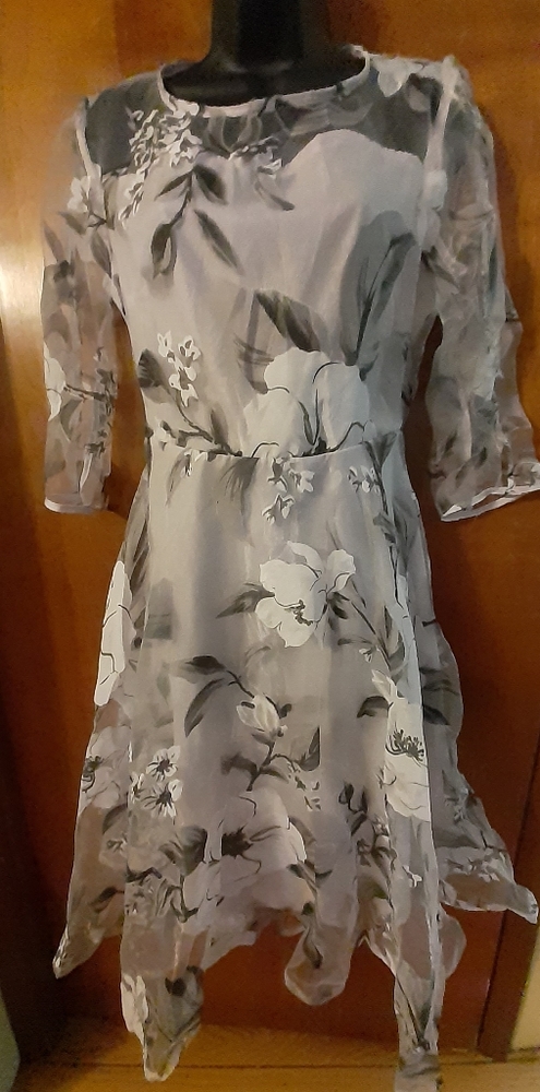 OC Orderplus Hankerchief    Hem Gray Floral Medium